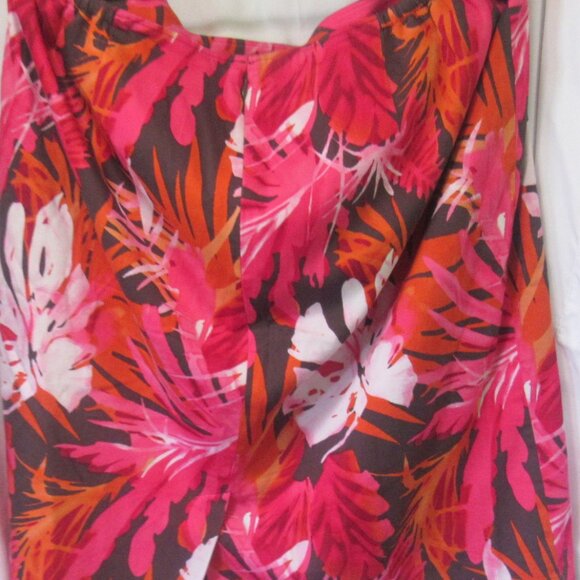 Jones New York Stretch, 18W, Pink, Black and White Lined Skirt. B333-17 - Picture 3 of 6